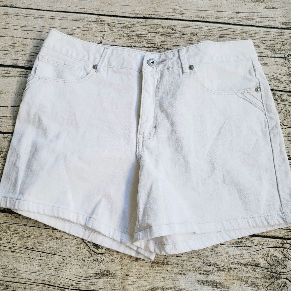 st johns Bay White Denim Shorts Size 12